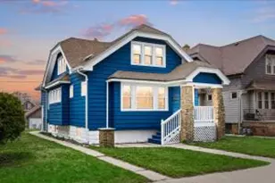 4035 N 15th St, Milwaukee, WI 53209 - Photo 1