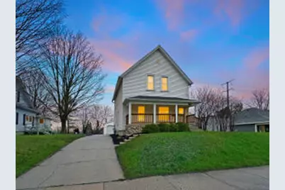 448 W Chestnut St, Port Washington, WI 53074 - Photo 1