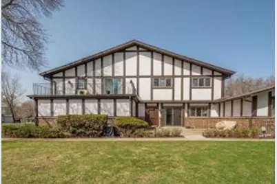 17652  Nassau Dr, Brookfield, WI 53045 - Photo 1