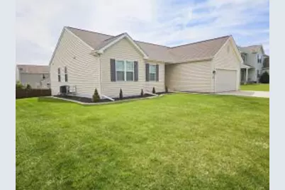 6521  San Marino Dr, Racine, WI 53406 - Photo 1