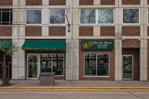 411 King St, La Crosse, WI 54601 - Photo 1