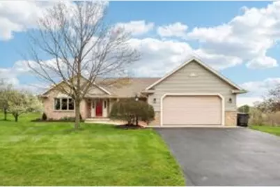 633  Mohr Cir, Racine, WI 53185 - Photo 1