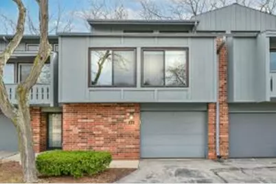 464 W Willow Ct, Fox Point, WI 53217 - Photo 1