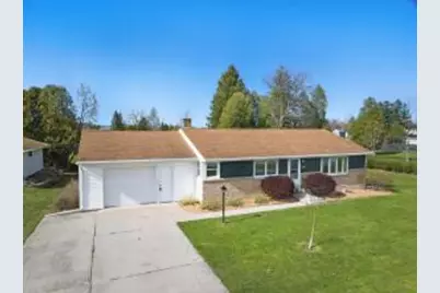 327 E Church St, Mishicot, WI 54228 - Photo 1