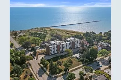 111  11th St, Racine, WI 53403 - Photo 1