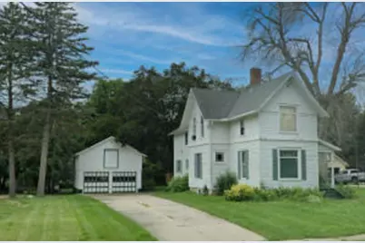 310 E Washington St, Lake Mills, WI 53551 - Photo 1