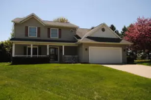 1116 Redwood Ct, Delavan, WI 53115 - Photo 1