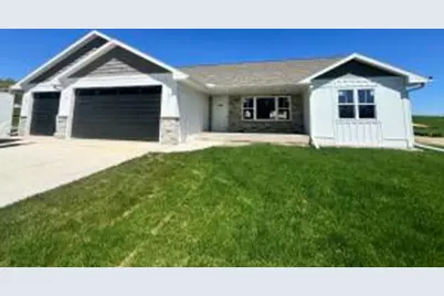 231  Heinig Way, Holmen, WI 54636 - Photo 1