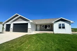 231 Heinig Wy, Holmen, WI 54636 - Photo 1