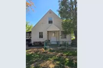 6423 W McGeoch Ave, West Allis, WI 53219 - Photo 1