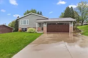 1528 Jefferson St, West Bend, WI 53090 - Photo 1