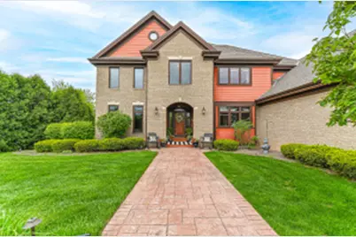 7601 S Cambridge Dr, Franklin, WI 53132 - Photo 1