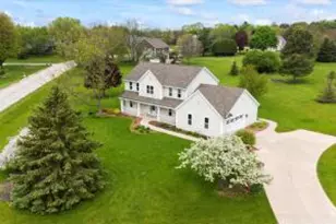 N39W32890 High Hill Ct, Nashotah, WI 53058 - Photo 1