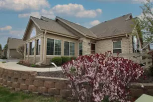 W250N5006 William Dr, Sussex, WI 53072 - Photo 1