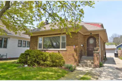 416  Augusta St, Racine, WI 53402 - Photo 1