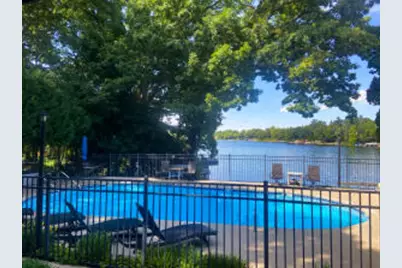 320 E Pleasant St, Oconomowoc, WI 53066 - Photo 1