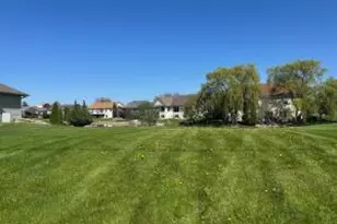 7905 N Tichigan Rd, Racine, WI 53185 - Photo 1