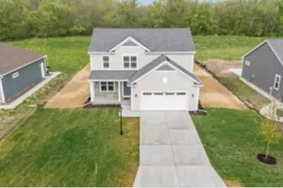 W228N7693  Woodland Ct, Sussex, WI 53089 - Photo 1