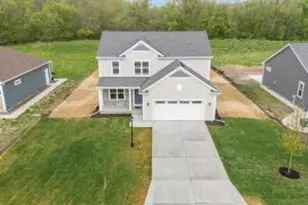W228N7693 Woodland Ct, Sussex, WI 53089 - Photo 1