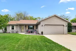 506 Hargrove St, West Bend, WI 53095 - Photo 1