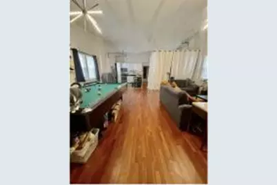 905 E Clarke St, Milwaukee, WI 53212 - Photo 1