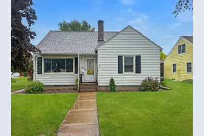 2525  Losey Blvd, La Crosse, WI 54601 - Photo 1