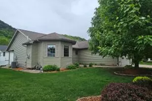 4325 Verchota St, La Crosse, WI 54601 - Photo 1