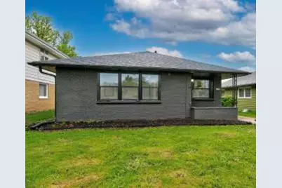 4326 N 100th St, Milwaukee, WI 53222 - Photo 1