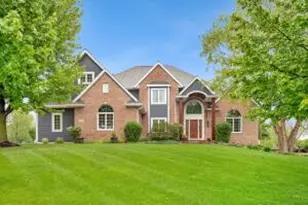 1259 Mary Hill Cir, Hartland, WI 53029 - Photo 1