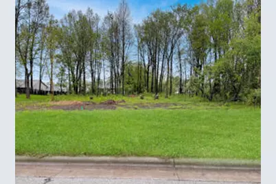 1132  Lisa Ln, New Holstein, WI 53061 - Photo 1