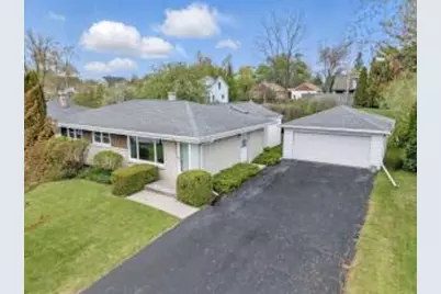 724  Mayflower Ave, Sheboygan, WI 53083 - Photo 1