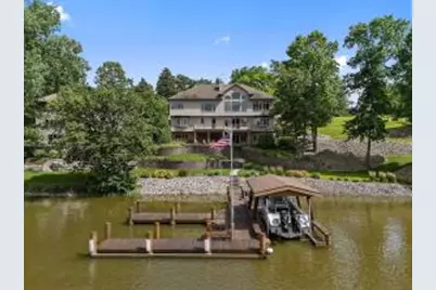 94  Hidden Acres Ct, Appleton, WI 54915 - Photo 1