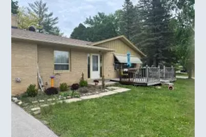 1306  Grandview Ave, Oconomowoc, WI 53066 - Photo 1