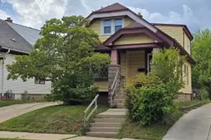 2931 N 58th St, Milwaukee, WI 53210 - Photo 1