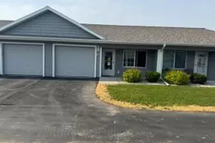 1329 S Wilson Ave, Hartford, WI 53027 - Photo 1