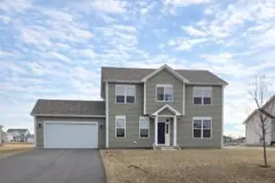 412 Canterbury Ct, Williams Bay, WI 53191 - Photo 1