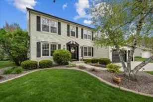 1620 Fieldstone Ln, Howards Grove, WI 53083 - Photo 1