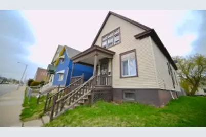 1925 W Center St, Milwaukee, WI 53206 - Photo 1