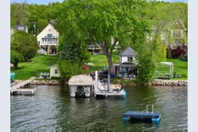 N26W30255  Maple Ave, Delafield, WI 53072 - Photo 1