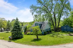 304 Crocus St, Delavan, WI 53191 - Photo 1