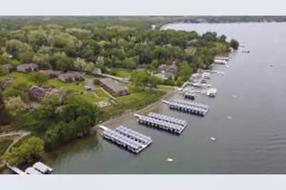 1070 S Lake Shore Dr, Lake Geneva, WI 53147 - Photo 1