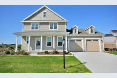 633  Standing Stone Dr, Waukesha, WI 53189 - Photo 1