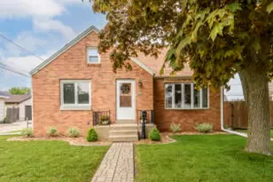 1638 Monroe Ave, South Milwaukee, WI 53172 - Photo 1