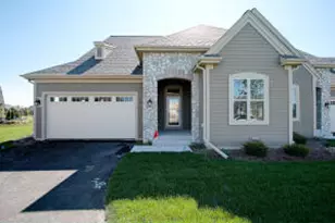 1624 Belmont Ln, Oconomowoc, WI 53066 - Photo 1