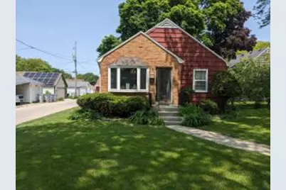 5714 W Philip Pl, Milwaukee, WI 53216 - Photo 1