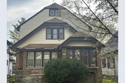 3747 N Vel R Phillips Ave, Milwaukee, WI 53212 - Photo 1