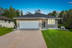 1305 Mahogany Run, Two Rivers, WI 54241 - Photo 1