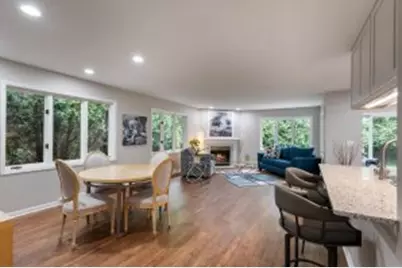 11010 N Mequon Square Dr, Mequon, WI 53092 - Photo 1