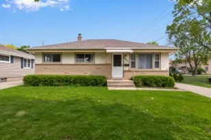 1420 W Vogel Ave, Milwaukee, WI 53221 - Photo 1