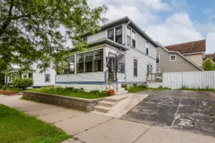 712 St Paul St, La Crosse, WI 54601 - Photo 1